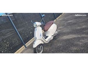 SCOOTER VESPA PRIMAVERA 50
