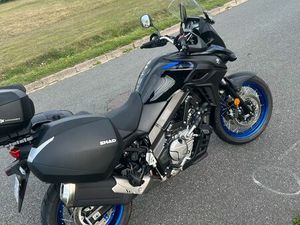 VEND MOTO V STROM 650