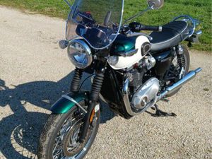 TRIUMPH BONNEVILLE T120 2018