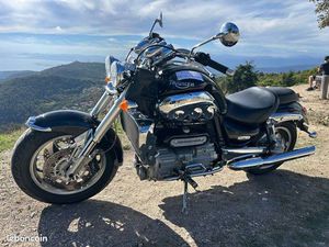 TRIUMPH ROCKET 3