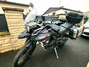TRIUMPH TIGER 800 XCX