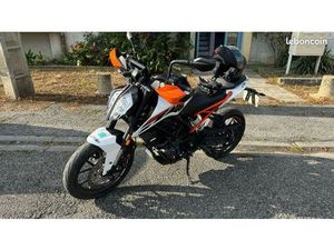 KTM DUKE125