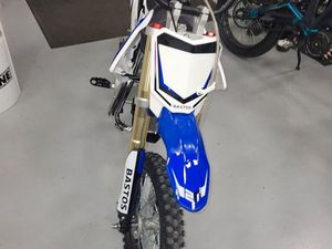 DIRT 125