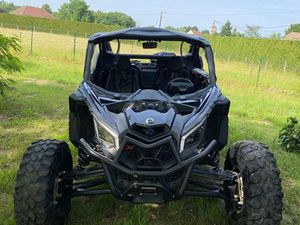 CAN AM MAVERICKS X3 XRS