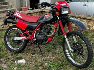 HONDA, XLR, 125 CC TRÈS BELLE MOTO ET FIABLE