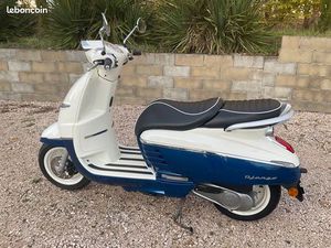 SCOOTER PEUGEOT DJANGO