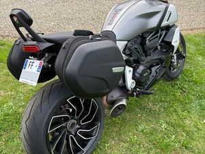 DUCATI DIAVEL 1260 S