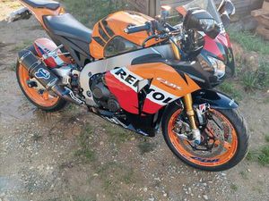 HONDA CBR 1000 RR REPSOL