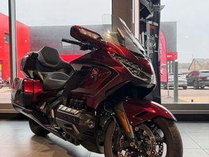 HONDA GL 1800 GOLDWING DCT TOURING