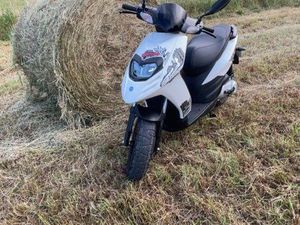 SCOOTER 50 PIAGGIO TYPHOON