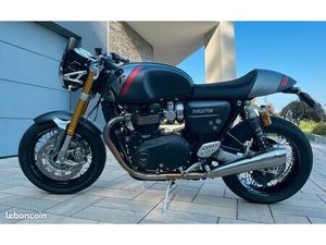 TRIUMPH THRUXTON 1200 RS