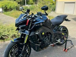 YAMAHA MT10 2024
