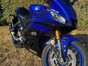 MOTO YAMAHA R3 2019 TRÈS BON ÉTAT/ FAIBLE KILOMÉTRAGE