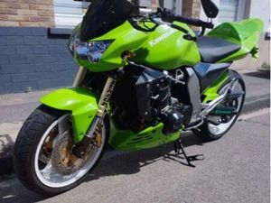 Z1000