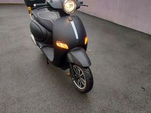 PARTICULIER VEND SCOOTER 125 MOTRON IDEO