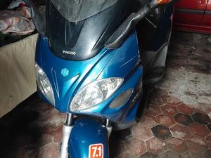 PIAGGIO 125 CC X9 EVO