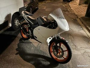 CBR 125 PISTE