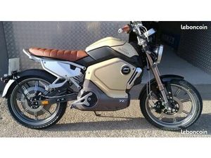 MOTO ÉLECTRIQUE SUPER SOCO TC 2022 – 6000 KM – 2 BATTERIES