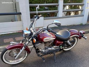 SUPERBE YAMAHA 125 YBR CUSTOM