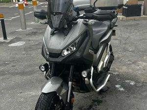 XADV 750