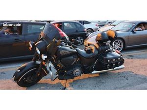 INDIAN CHIEF DARK HORSE