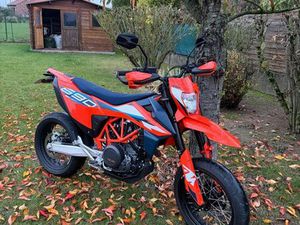 KTM 690 SMCR