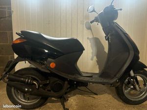 SCOOTER PEUGEOT VIVACITY