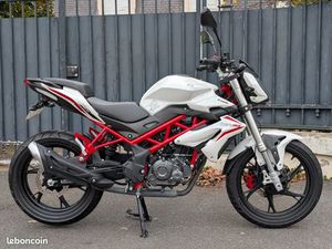 BENELLI BN125 ◊ 2020 • 1 550 KM • 1ÈRE MAIN • ENTRETIEN COMPLET ?