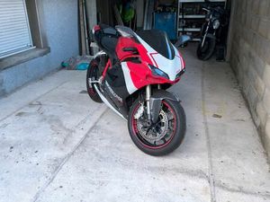 DUCATI 848