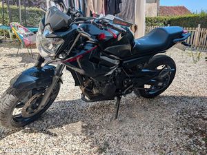 YAMAHA XJ6