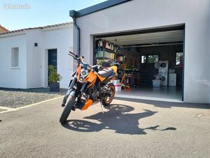 KTM DUKE 3 690