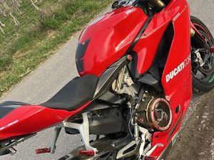 DUCATI PANIGALE 1199