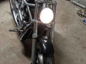 HARLEY DAVIDSON V-ROD