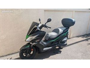 SCOOTER KAWASAKI J300