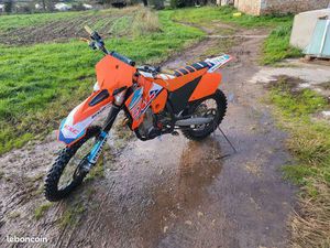 KTM 450 SX-F 2006 ( MOTO CROSS )