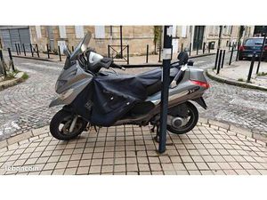 SCOOTER PIAGGIO XEVO 125