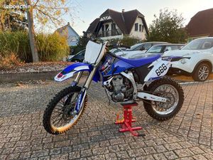 YAMAHA YZF 450