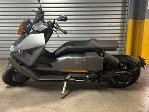 SCOOTER BMW CE 04