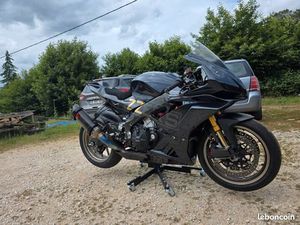 APRILIA RSV4 1100 FACTORY CG