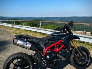 DUCATI 939 HYPERMOTARD