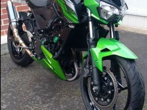 VEND KAWASAKI Z 400