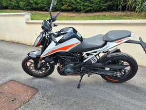 KTM 390 DUKE