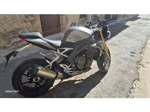 SPEED TRIPLE RS 1200 CM3