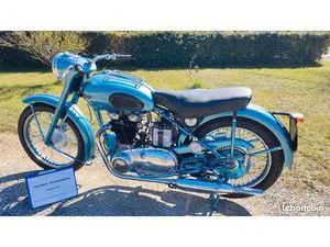 TRIUMPH THUNDERBIRD COLLECTION