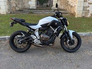 YAMAHA MT 07 FULL 9400 KM