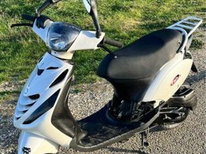 PIAGGIO ZIP 2T