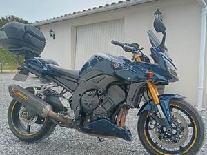 FZ1
