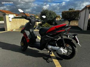 SCOOTER APRILIA SR
