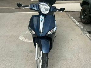 VENDS SCOOTER 125