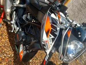 125 CC KTM DUKE